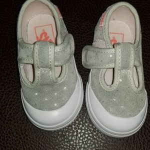 Van's mint green suede